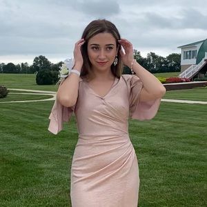 Meet your Posher, Madina